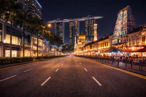 Singapore: Night Tour with River Cruise, SkyPark & Spectra - Image 3