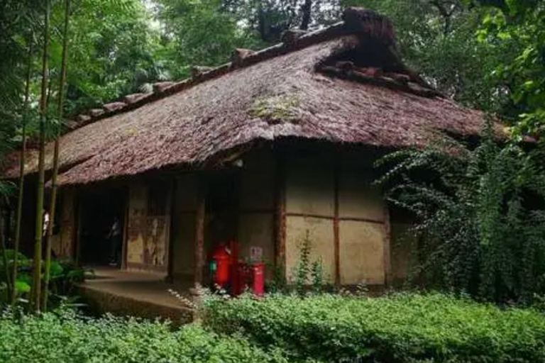 Chengdu: Du Fu Thatched Cottage Museum Entry Ticket & More Du Fu Thatched Cottage Museum Ticket& Drinks