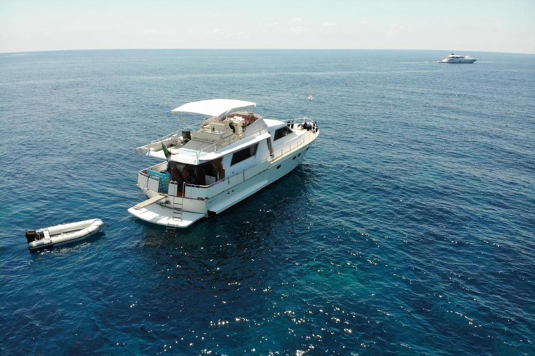 Giornata da sogno in Yacht da Napoli a Procida, Capri o Ischia