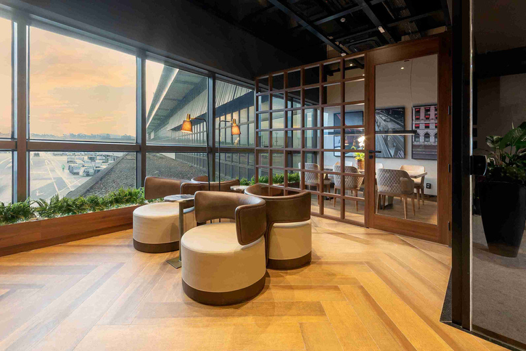 GRU Sao Paulo Guarulhos International Airport: Lounge Access T1 Domestic Departure: W Lounge