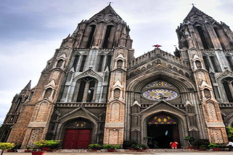 Bangalore, Mysore & Ooty Multi‑Day Tour Bangalore, Mysore & Ooty Guided Tour with 4*Star Hotel
