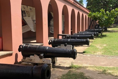 Mombasa: Old Town Walking Tour & Sunset Dhow Cruise Solo Private Tour