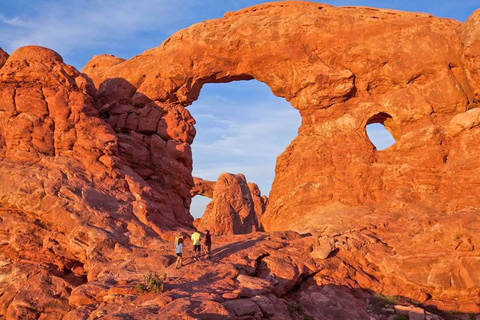 Arches nationalpark: Upptäcktsresa vid solnedgångenUtan upphämtning