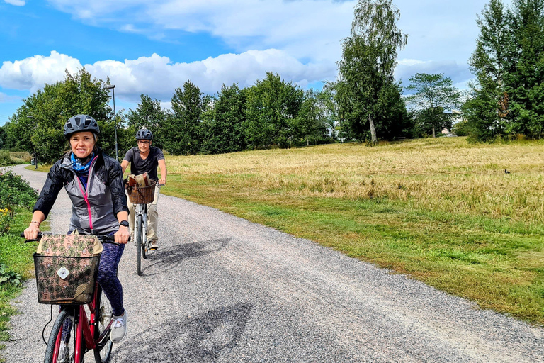 Helsinki: E-Bike Rental with Self-Guided Routes