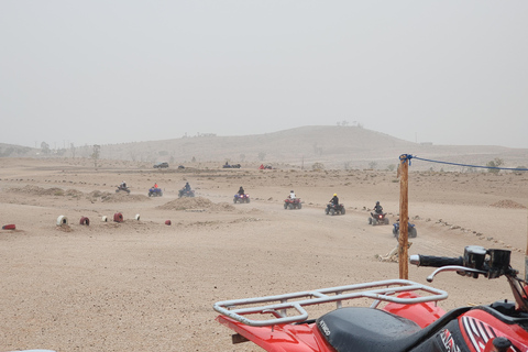 &quot;Désert d&#039;Agafay : Quad, balade à dos de chameau, déjeuner et piscine&quot;