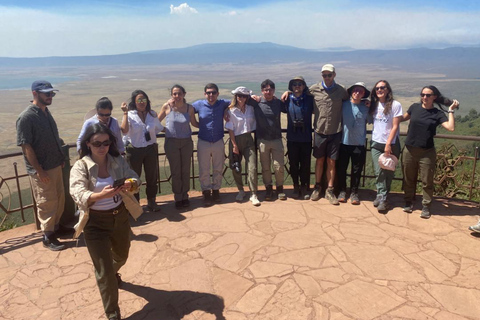 Arusha: Ngorongoro Crater Day Trip – Big Five Safari