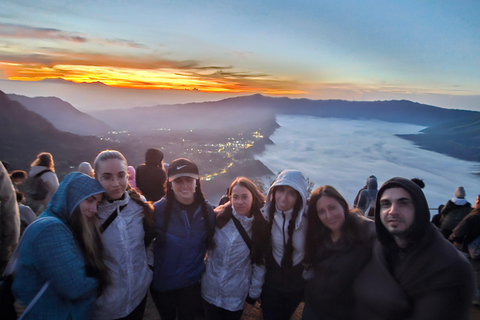 Yogyakarta–Bali 6D5N: Highlands, Volcanoes &amp; Island Drop-off