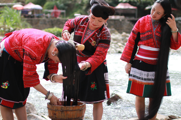 Yangshuo: Longji Terraces & Long Hair Village Private Tour
