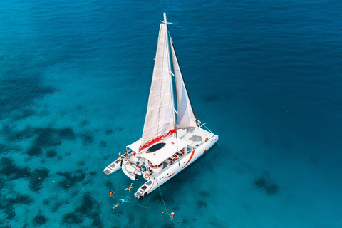 Coral &amp; Racha : smilerainbow Catamaran Tour with Waterslide