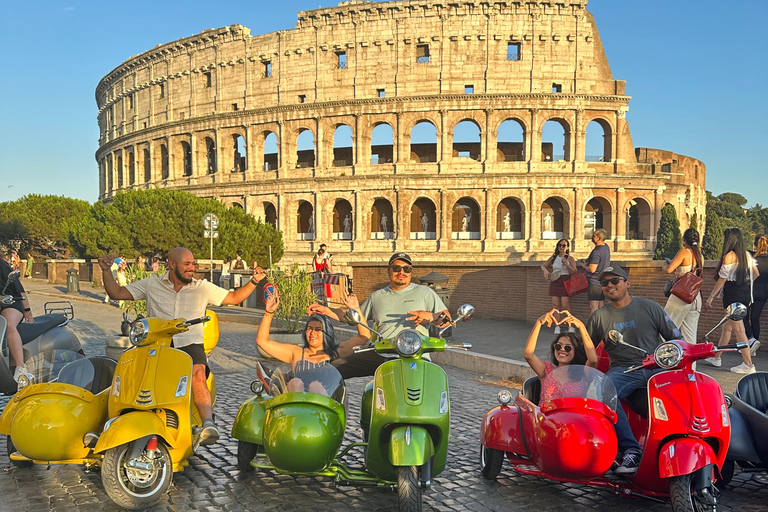 Rom: Vespa Vespa Sidecar Tour med upphämtning från hotell