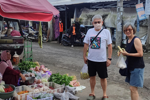 Yogyakarta: clase de cocina con visita al mercado y servicio de recogida del hotelClase de cocina con servicio de recogida del hotel