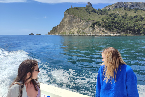 Cagliari: Devil’s Saddle Boat Tour with 4 Stops and Prosecco Cagliari: Sunset Boatour,Last Dive at Devil's Saddle eDrinks