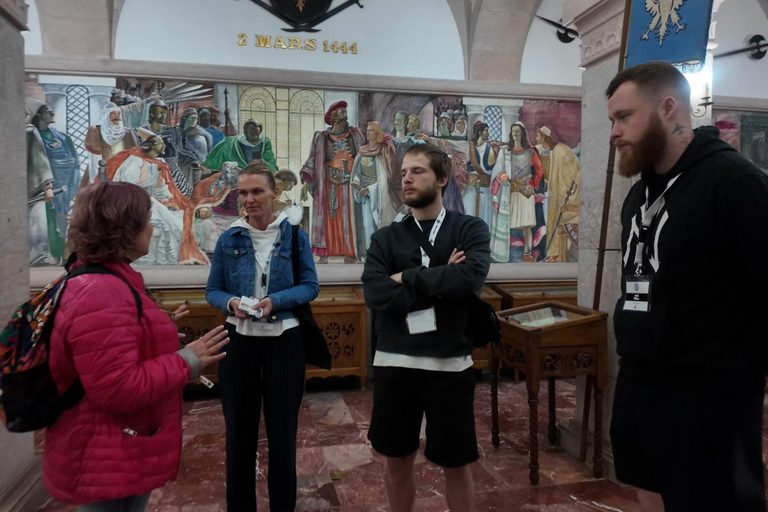 Kruja: Guided tour to discover Albania’s Ancient Capital Qeleshe workshop (Optional)