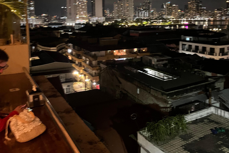 Panama City: esperienza nei bar locali — Notti a Casco ViejoPanama City: esperienza nei bar locali — notti a Casco Viejo