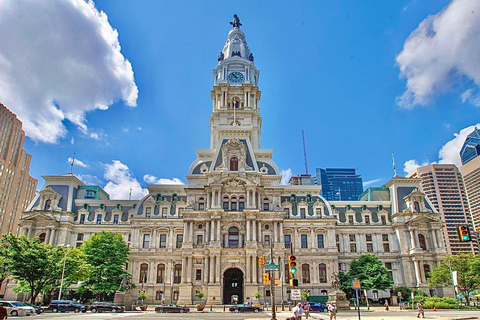 From NY: Lancaster Pennsylvania and Philadelphia day Tour English Tour