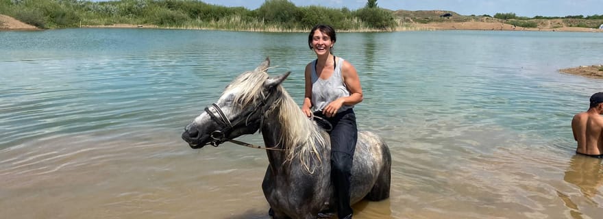 Astana : séjour de 3 jours et 2 nuits au ranch, balades à cheval autour du village