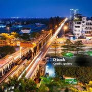 Hanoi: Long Bien Bridge Walking Tour with Local Guide