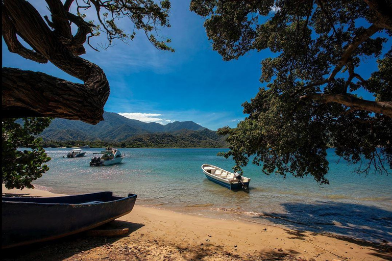 Santa Marta: Día de navegación en el Mar Caribe