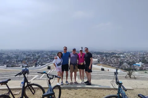 Lima: Bike tour of Miraflores, Barranco and Morro Solar