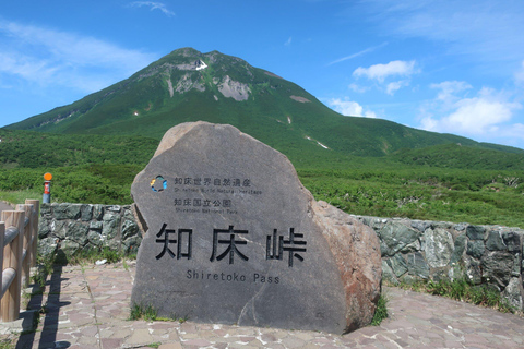 Shiretoko & Kiyosato: Five Lakes Full-Day Nature Tour