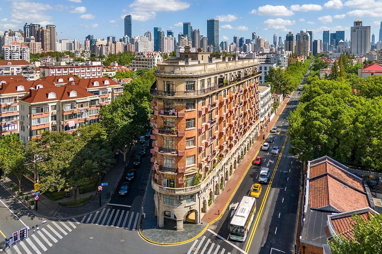 Shanghai: 4h Private City Tour, EN DE FR IT RU Local Guide Shanghai: 4h Private Tour with Italian Local Guide