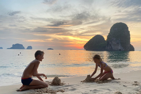 Krabi: Rejs promem na plażę Railay z bioluminescencyjnym planktonem