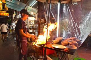 Bangkok: Michelin-Foodie-Tour in Chinatown mit über 15 Verkostungen