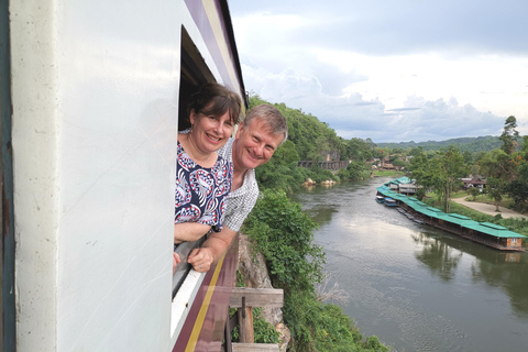 Desde Bangkok: tour de Kanchanaburi con visita al mercado flotante