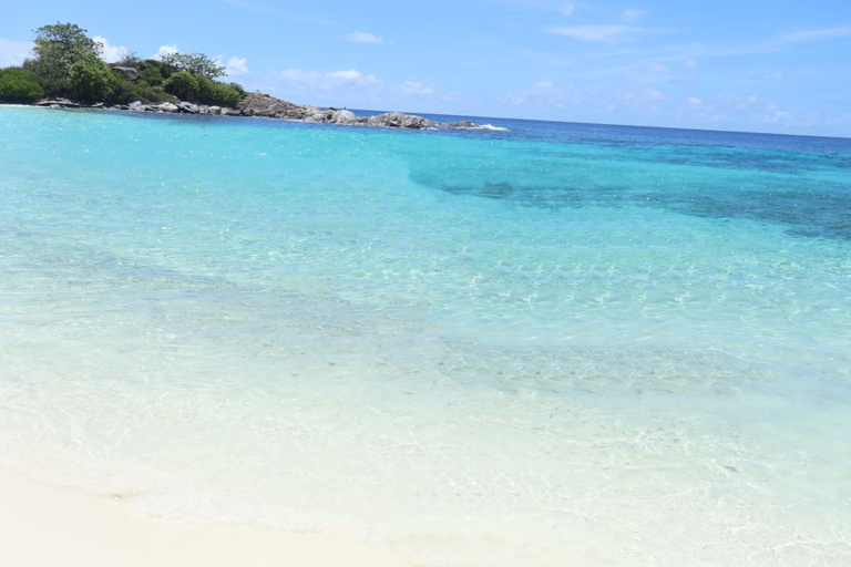 Phuket: Racha Noi, Racha Yai & Maiton Island Speedboat Trip