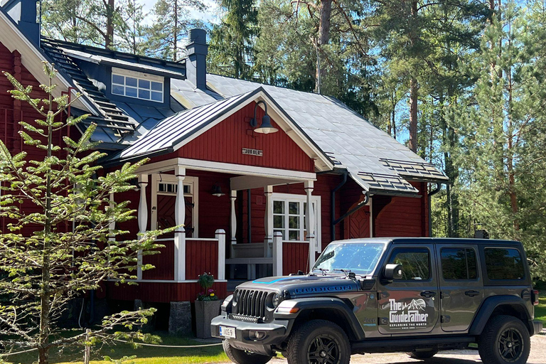 赫尔辛基：驯鹿公园与马厩私人游赫尔辛基：驯鹿公园与马厩私人导览游