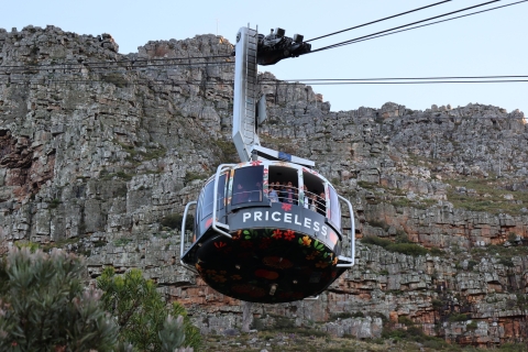 Excursión combinada privada de Table Mountain y Constantia Wine Estate