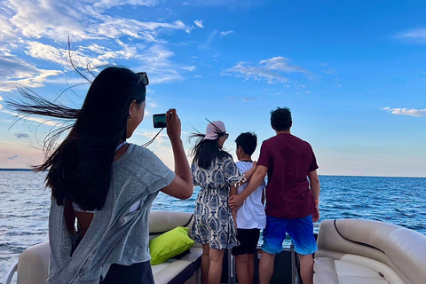 Destin: Sunset Pontoon Boat Cruise With Dolphin Watching