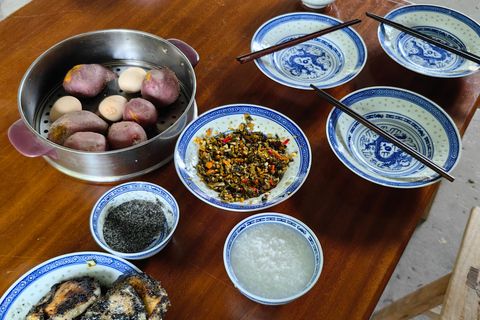 Wuhan: 3-Day Jingdezhen Pottery Tour with Rail & Hotel