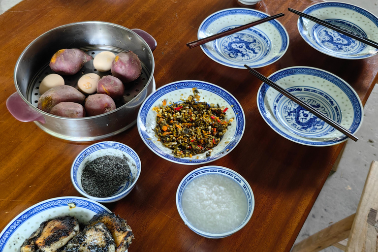 Wuhan: 3-Day Jingdezhen Pottery Tour with Rail & Hotel