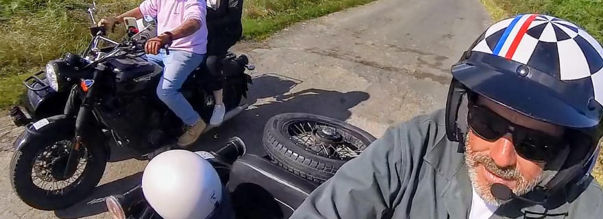 Balade à Sare en side-car vintage