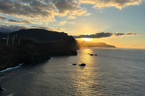 Madeira: Vandring i soluppgången vid Ponta de Sao Lourenco PR 8