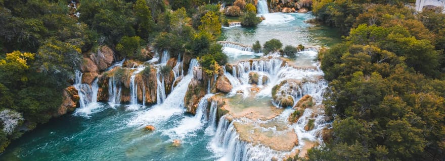 Excursion privée d'une demi-journée : Split-Krka Waterfalls-Klis Fortress