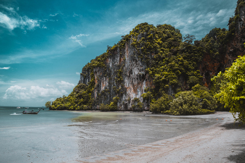 Från Krabi: Hong Island &amp; Ko Pak Bia-tur med middag i solnedgången