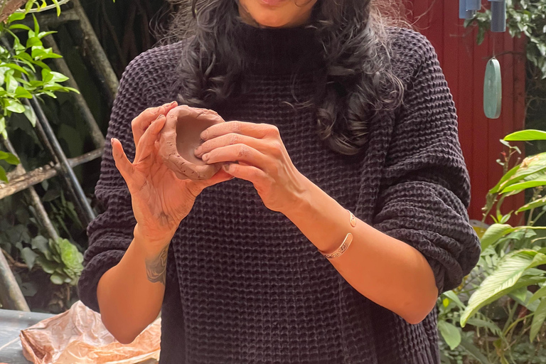 Bogotá Modeling the past: Pre-Hispanic ceramics workshop Bogotá Modeling the past: Pre-Hispanic pottery workshop