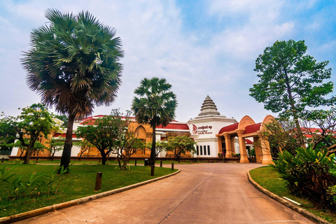 Siem Reap: Angkor National Museum Ticket mit Transfer