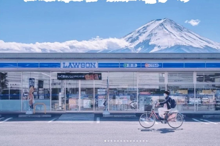 Excursion d'une journée aux 5 principaux sites du Mont Fuji : Parc Arakurayama, Oshino HakkaiDépart à 8h30 de la gare de Shinjuku.