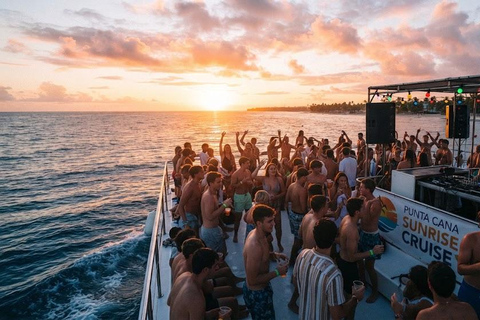 Punta Cana: Party Boat with Snorkeling, Open Bar And Hip Hop