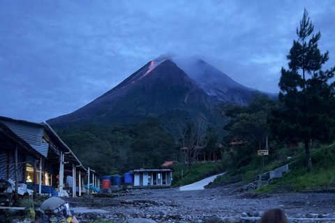 Yogyakarta: Merapi Sunrise, Plaosan Cycling & Prambanan Tour Prambanan Day or sunset Tour