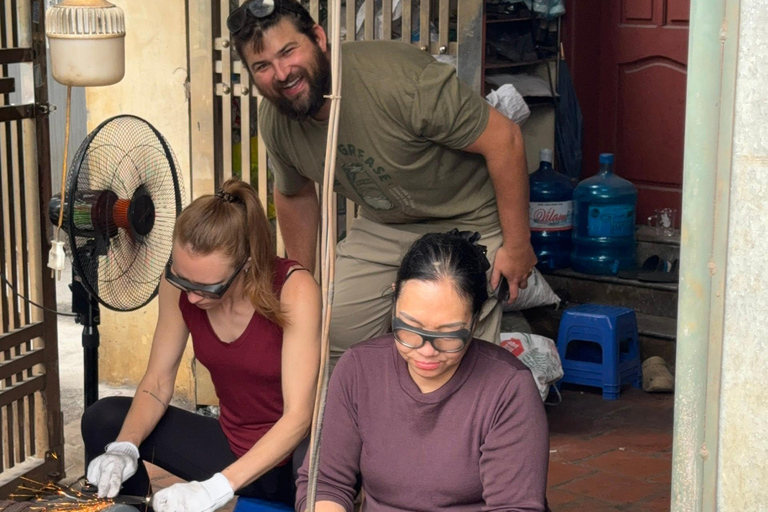 河内：在火中锻造——传统刀匠河内铁匠工坊：提供接送服务