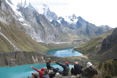 Escursione guidata alla catena montuosa di Huayhuash - circuito completo