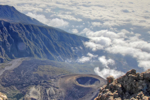ARUSHA: 8 días de senderismo por el Monte Meru y Safari por el Circuito NorteSenderismo por el Monte Meru + safari por el Circuito Norhern