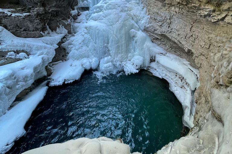 Calgary: Lake Louise Optional Snow Tubing & Johnston Canyon