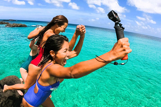 From Split: Blue Cave, Hvar, Mamma Mia, 5 Islands boat Tour