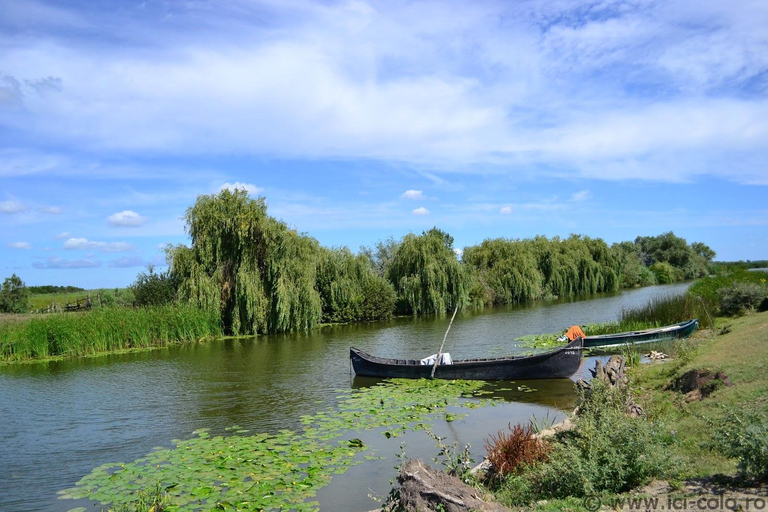 Bucarest: tour del delta del Danubio di 2 giorni con tour in barcaBucarest: tour al delta del Danubio di 2 giorni con tour in barca
