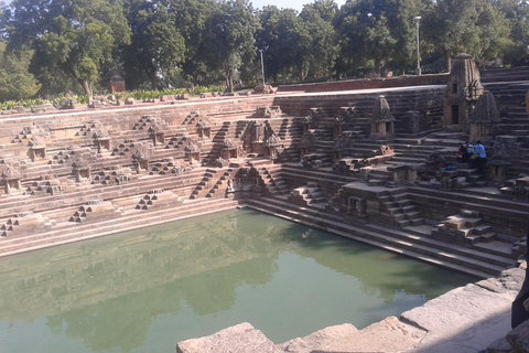 Da Ahmedabad: tour privato di 4 giorni in Gujarat e Rajasthan